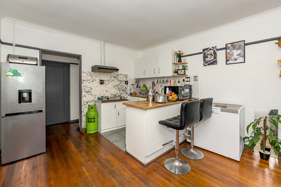 2 Bedroom Property for Sale in Rosebank Western Cape